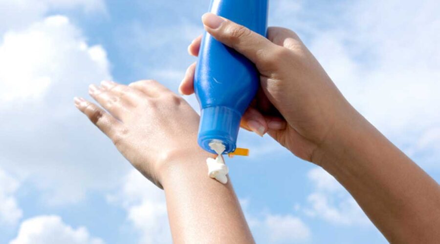 Limited Availability of Safe and Effective Sunscreens: An Analysis of Current Market Trends