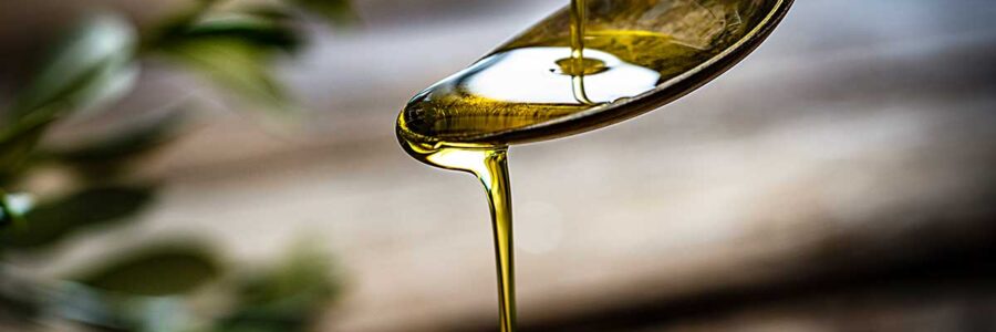 Healthiest Cooking Oils: Why Olive Oil Beats Canola