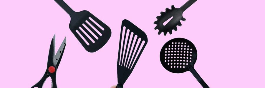 The Hidden Risks of Black Plastic Utensils