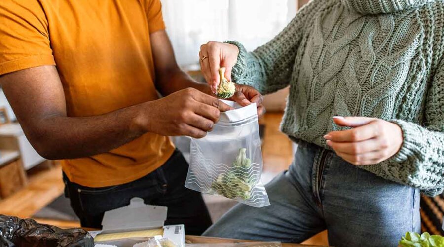 Rethink Your Food Storage: Escaping the Plastic Trap