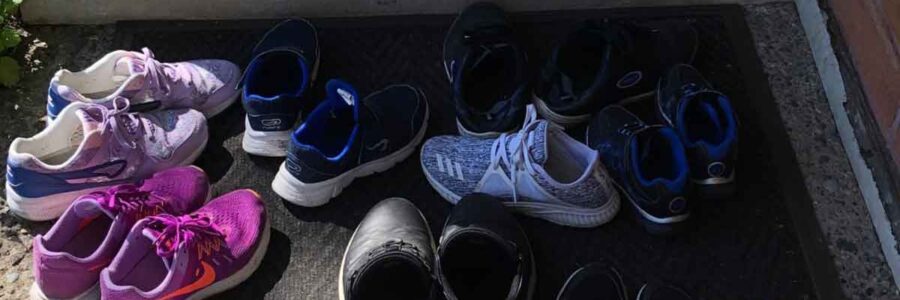 The Health Power of Going Shoeless Indoors