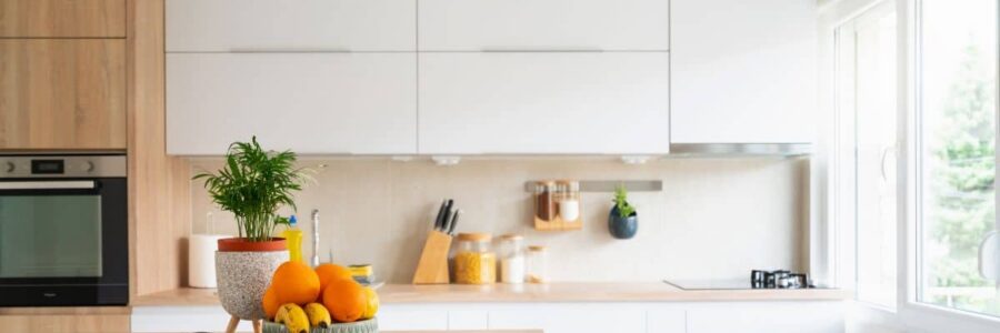 How to Create a Lower-Toxin Kitchen: 6 Simple Swaps